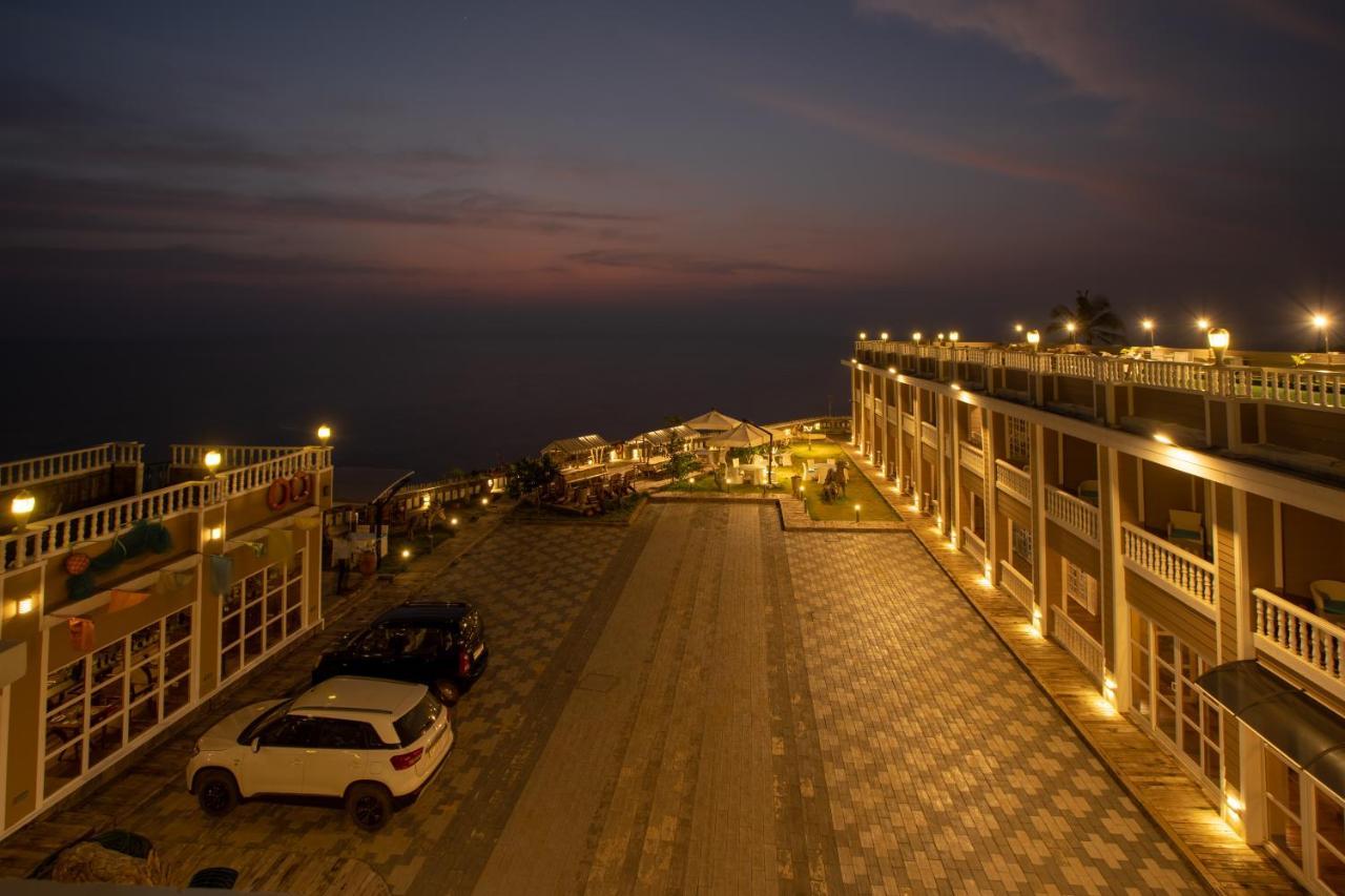 State Beach Resort And Spa Kannur Ngoại thất bức ảnh